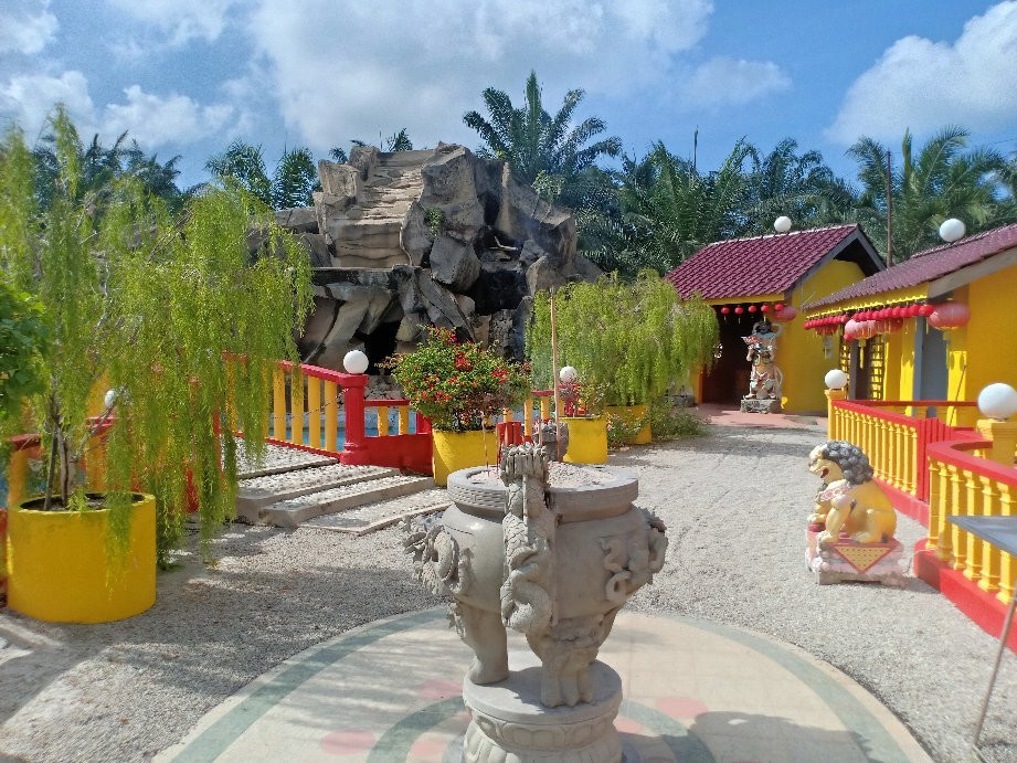 Goh Hong Cheng Sern Temple-Semerah必去景点