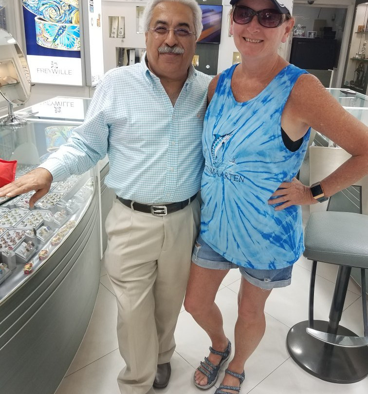 Shopper's Haven-菲利普斯堡必去景点