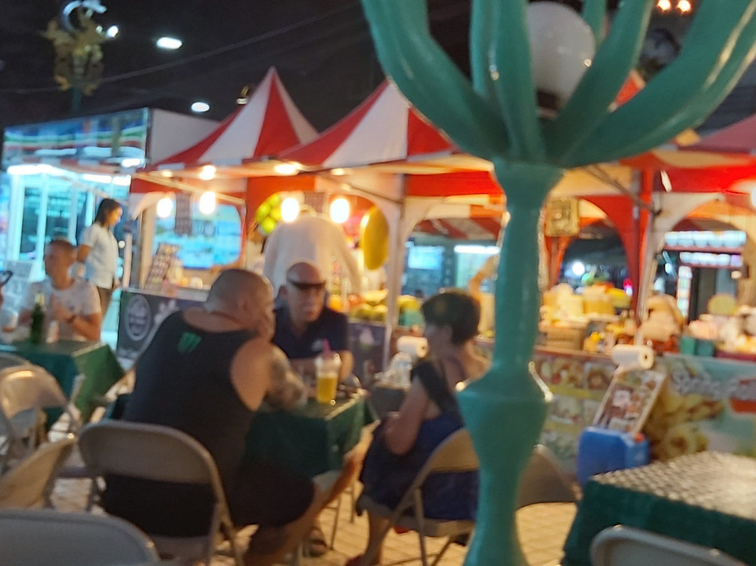 Beyond Nightmarket-芭东海滩必去景点