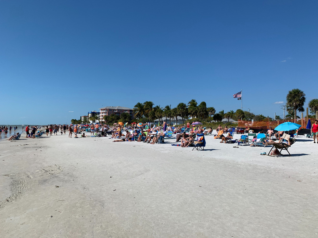 Crescent Beach Family Park-迈尔斯堡海滩必去景点