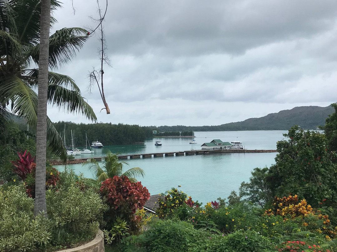 Le Grand Bleu Villas主图