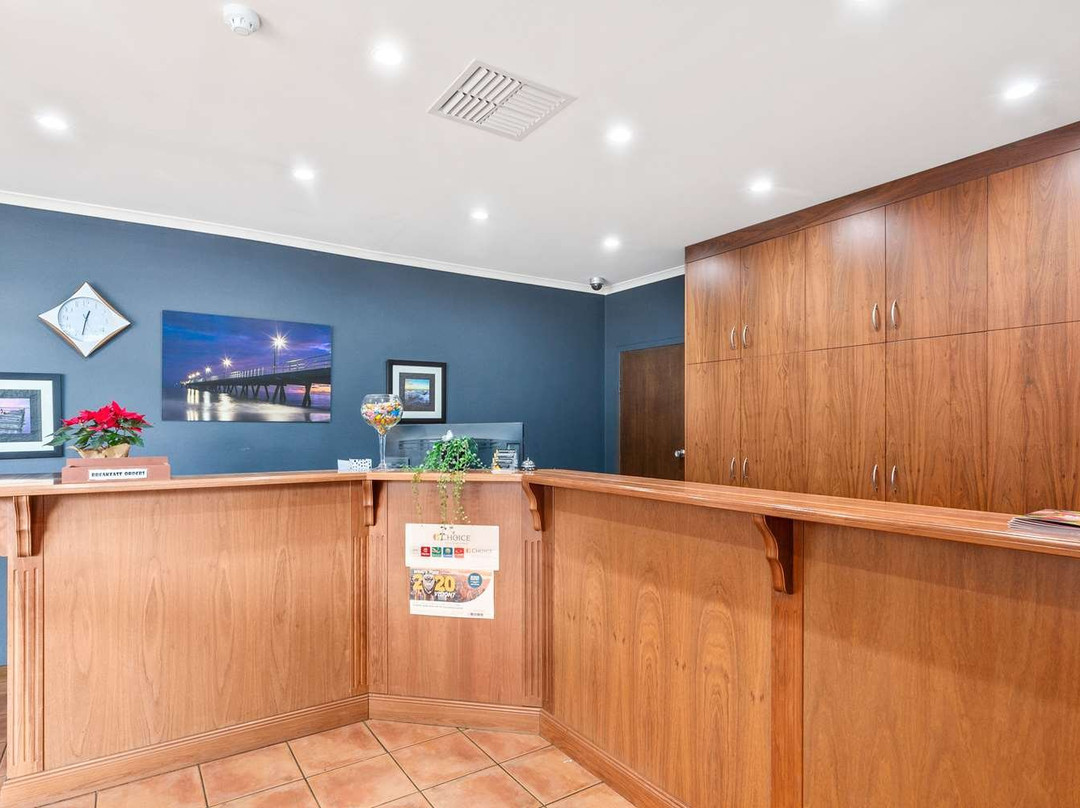 安扎克高速公路康福特茵酒店主图