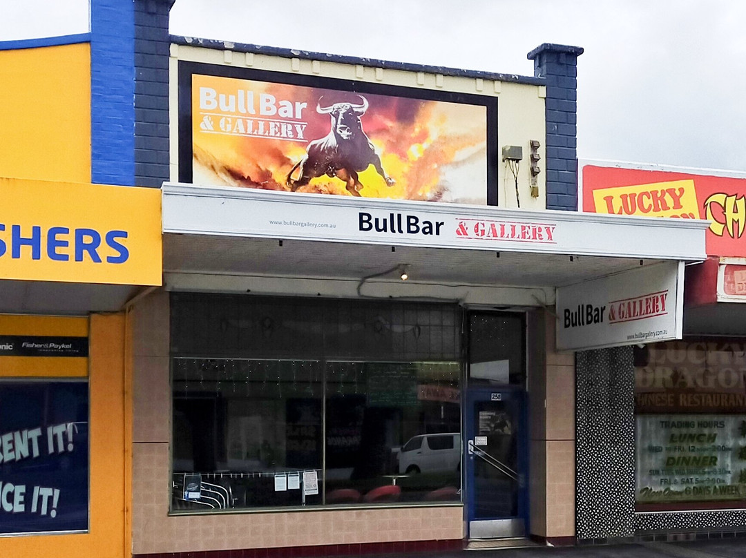 Bull Bar & Gallery