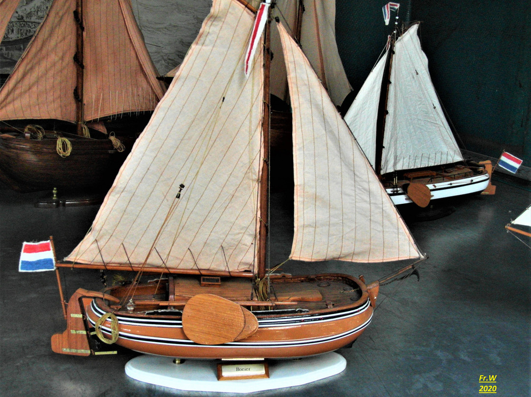 Nederlands Transport Museum-Nieuw-Vennep必去景点
