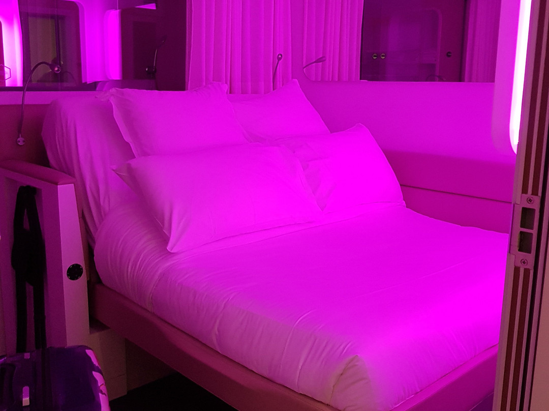 Yotelair Singapore Changi主图