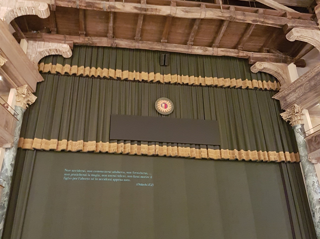 Social Theater of Bergamo景点图片