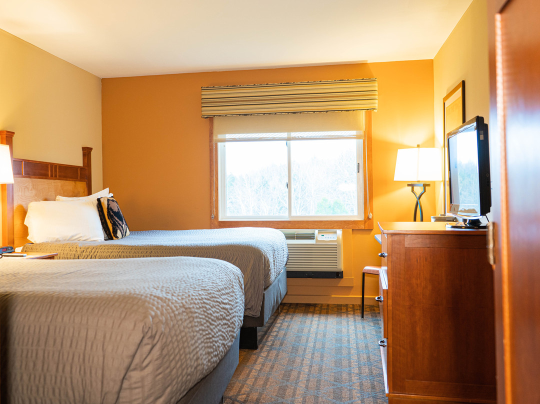 Black Bear Lodge主图