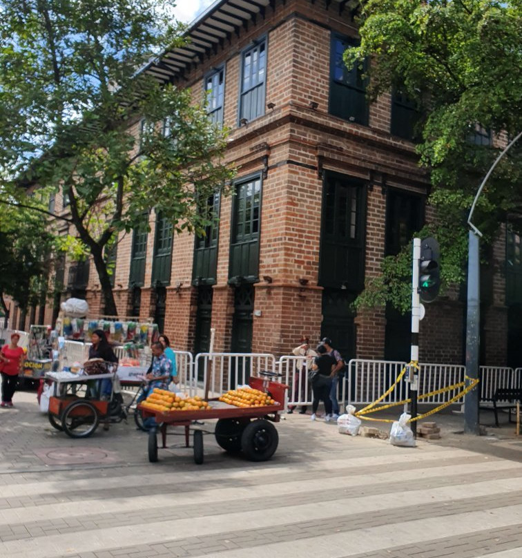 Edificio Vásquez景点图片