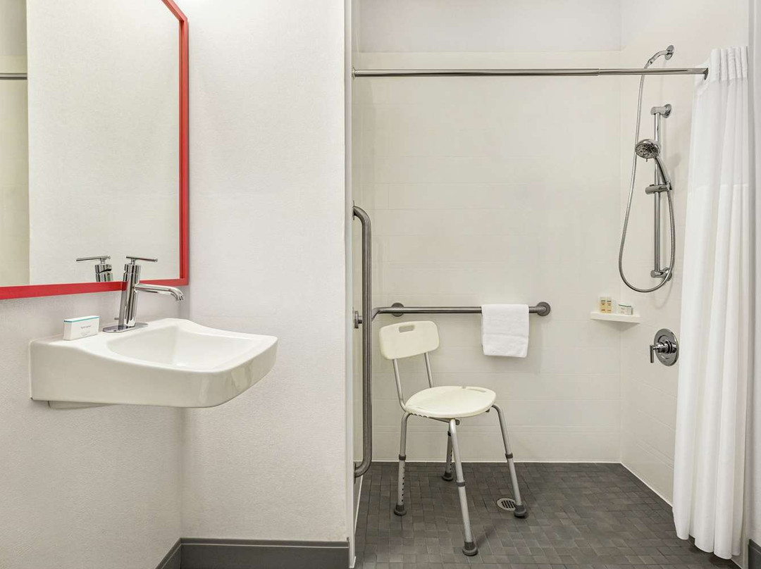 Hampton Inn Kansas City/Blue Springs主图