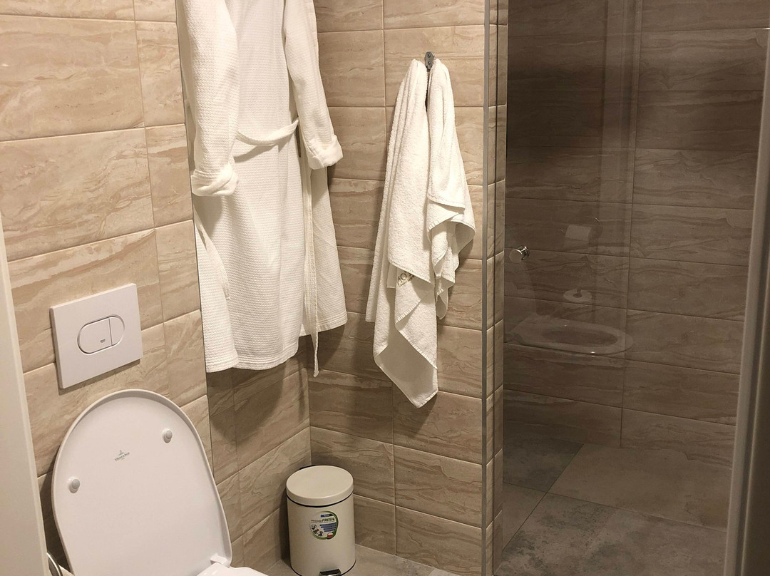 Hotel Kiston主图