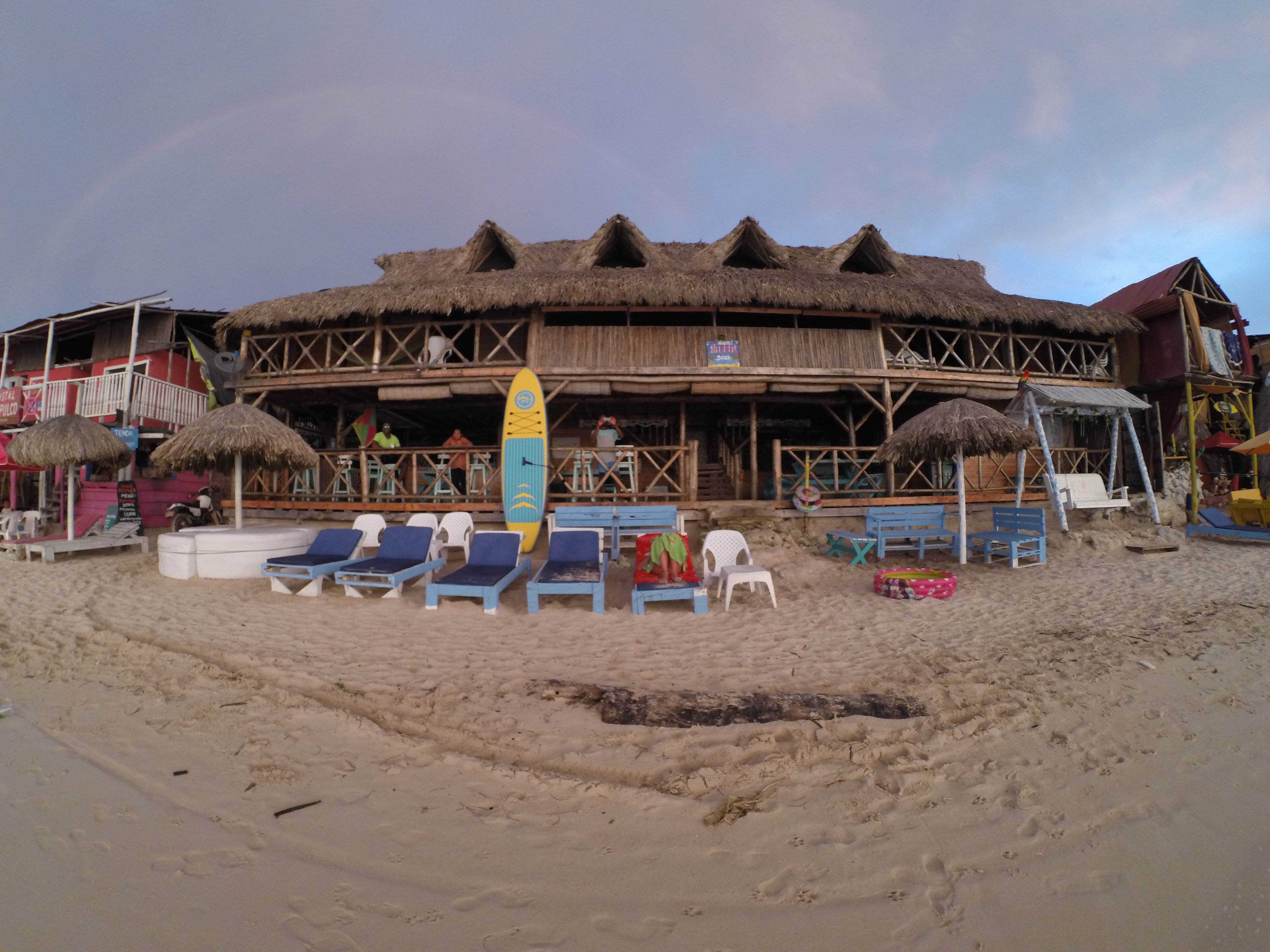 Hidden Beach Hostal-浴室