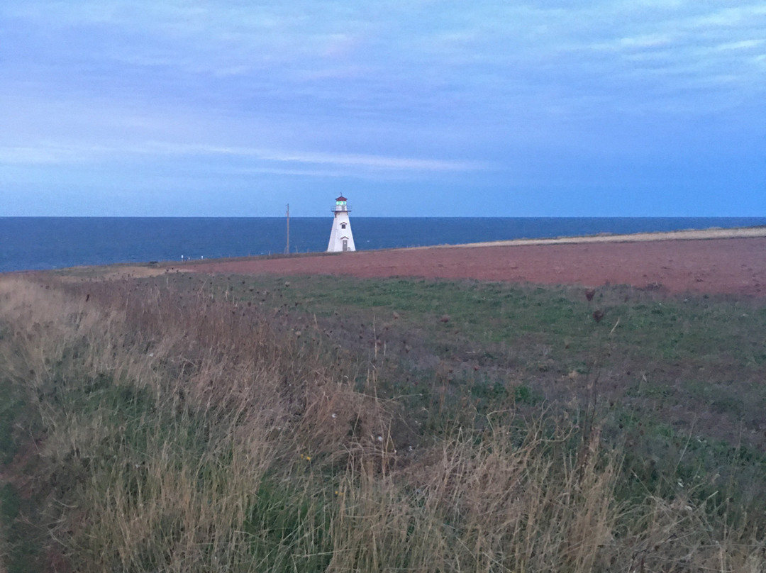 Cape Tryon Lighthouse景点图片