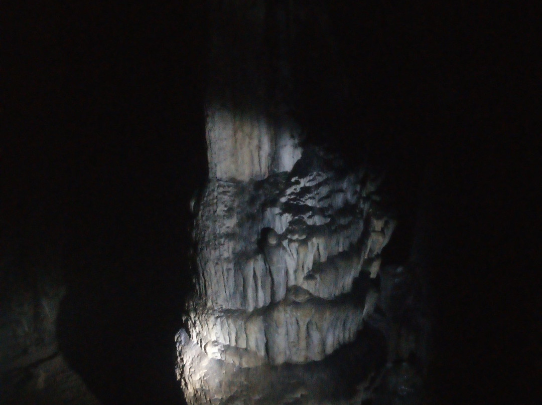 Vreiko Cave-Pefki必去景点