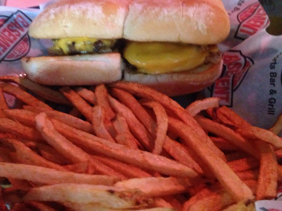 Macedonia旅游景点-The Basement at Sagamore Hills