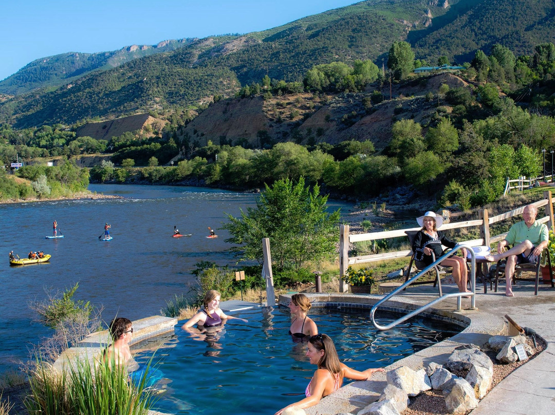 Iron Mountain Hot Springs-格伦伍德温泉必去景点