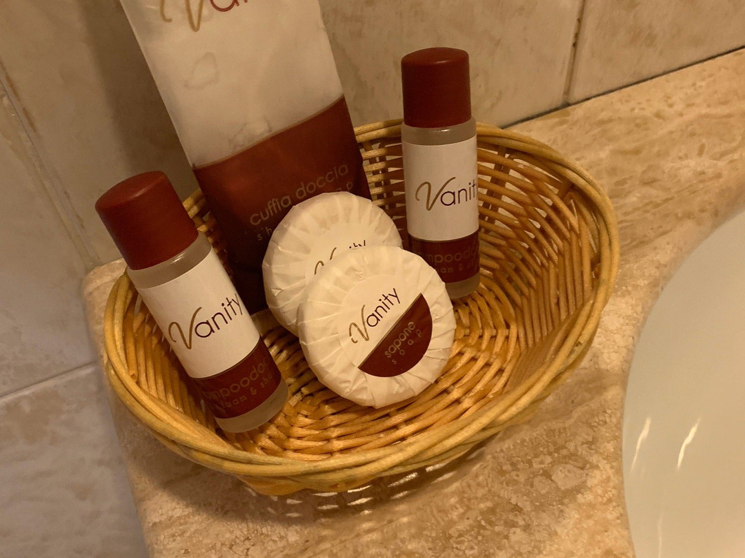 多洛米蒂酒店主图