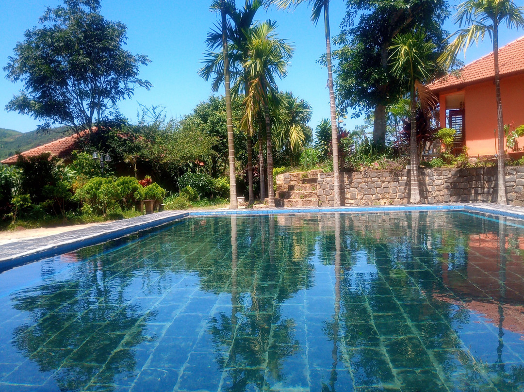 Ivory Falls Villa主图