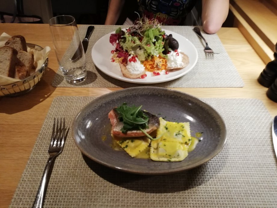 Hotel Bellevue主图