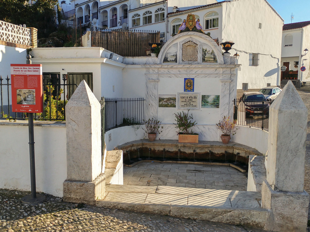 Fuente de los Doce Canos-Galaroza必去景点