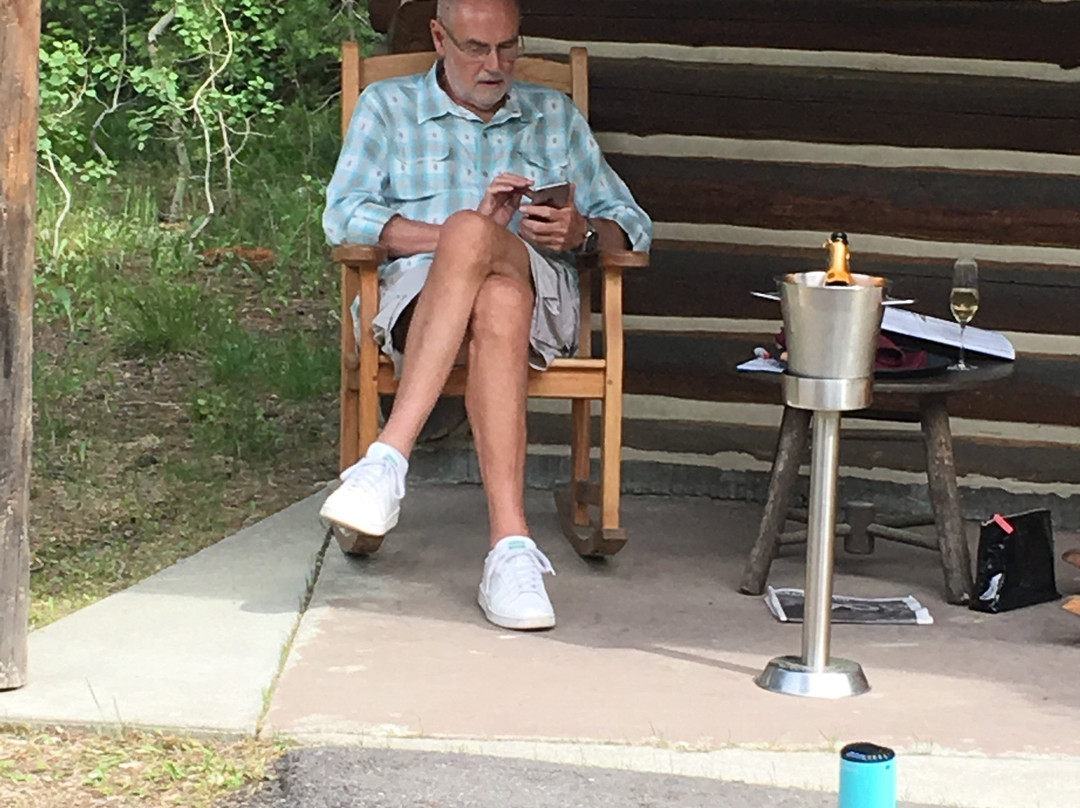 珍妮湖小屋酒店主图