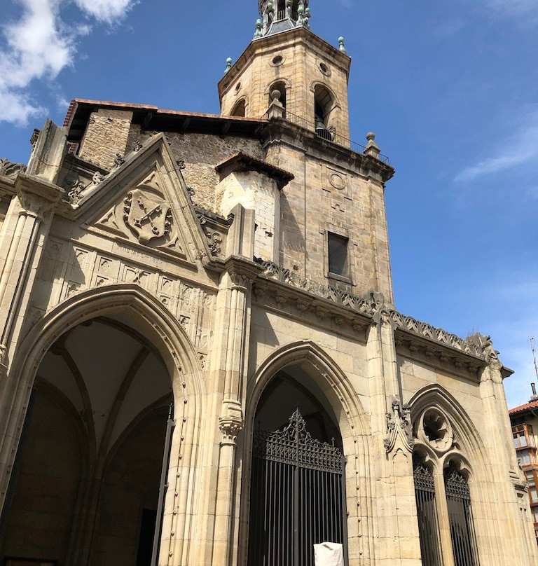 Iglesia de San Pedro Apostol景点图片