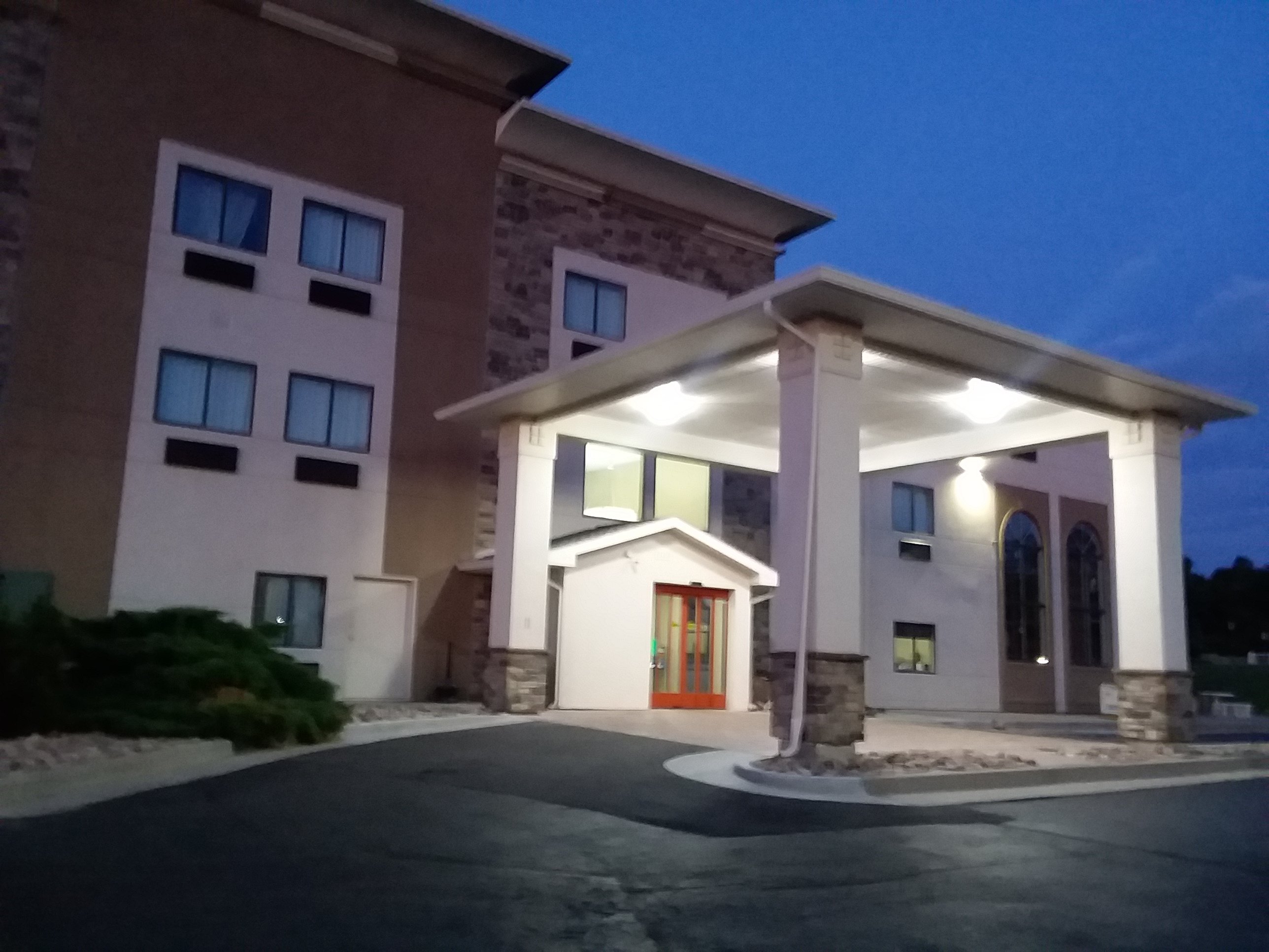 Comfort Inn & Suites Pueblo-浴室
