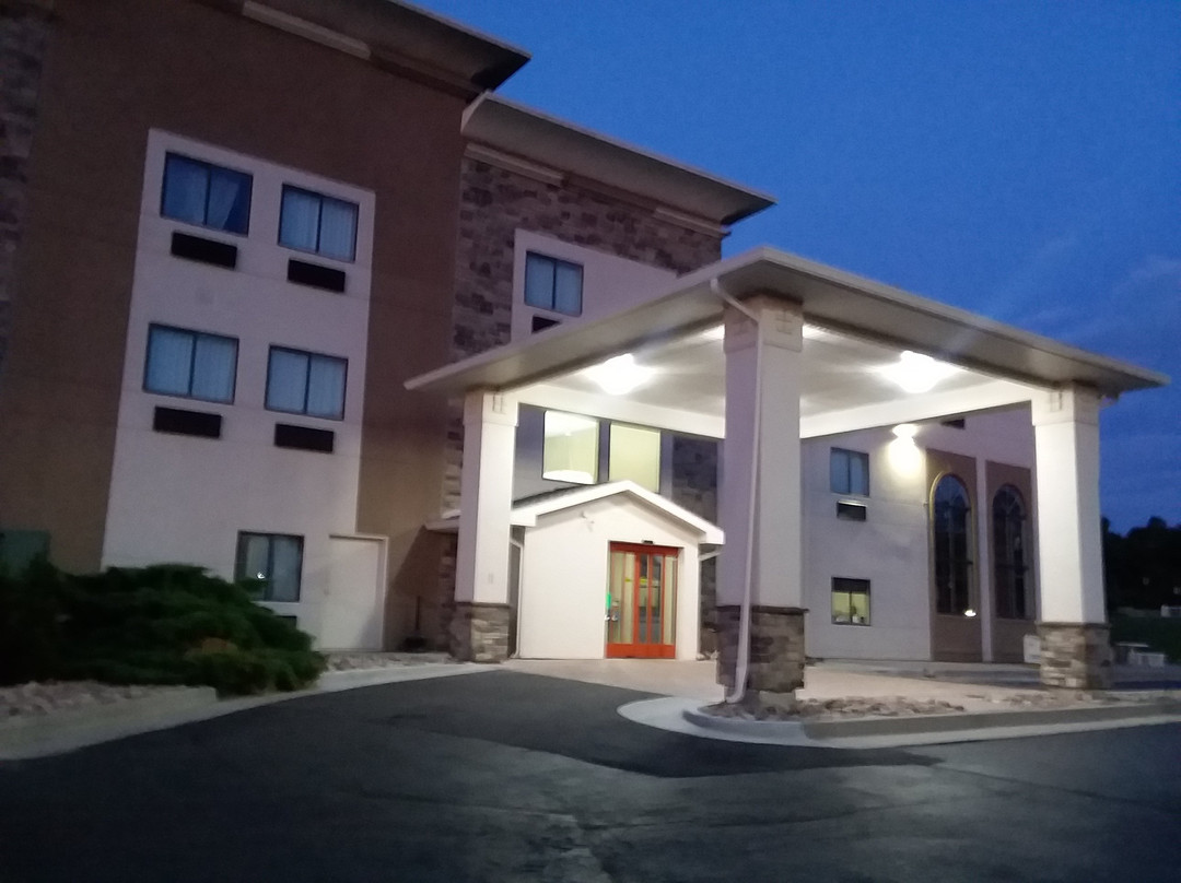 Comfort Inn & Suites Pueblo主图