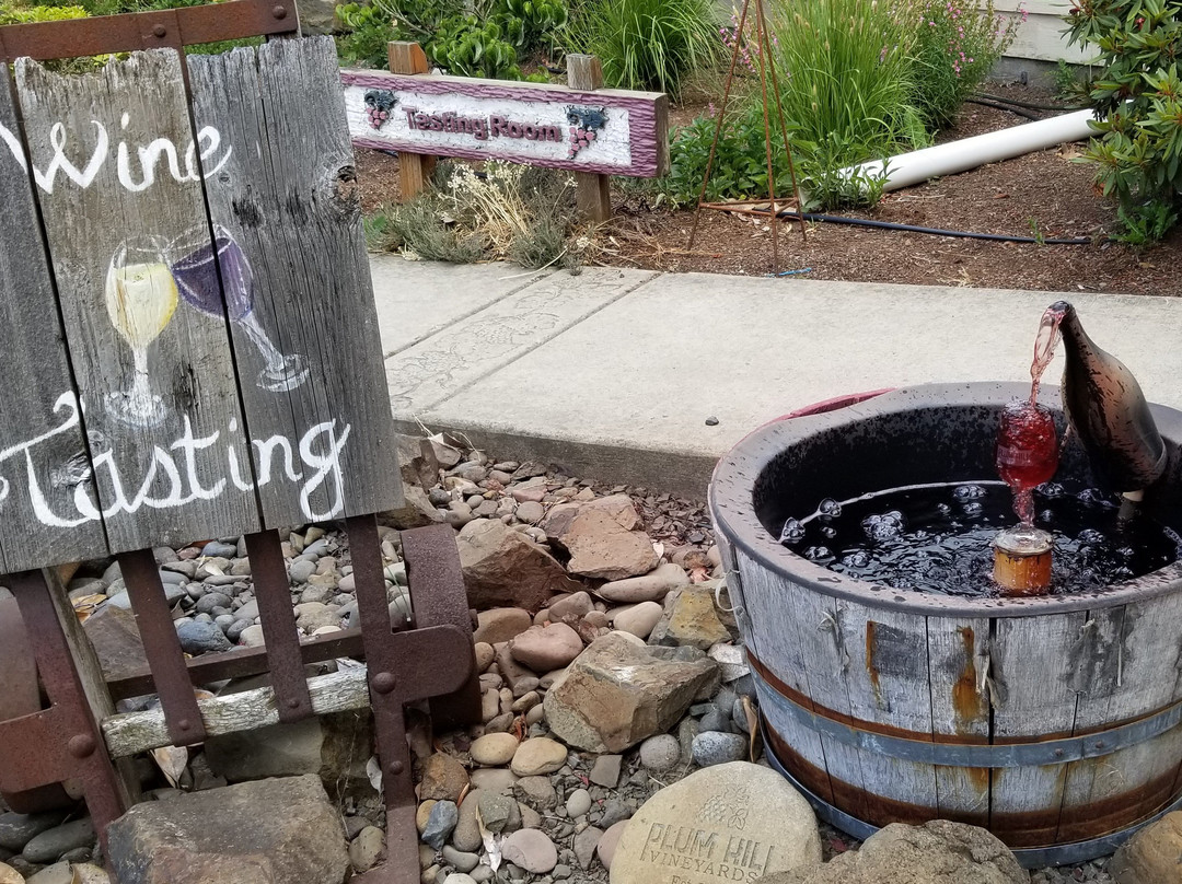 Plum Hill Vineyards-Gaston必去景点