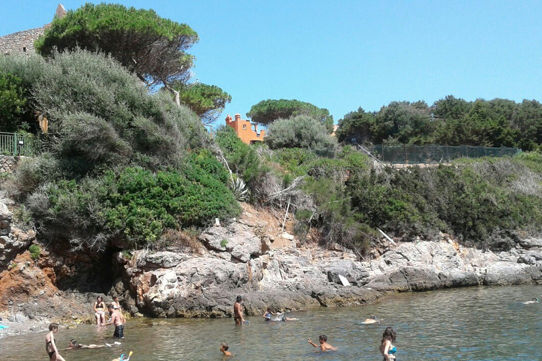 Cala Spalmatoio景点图片