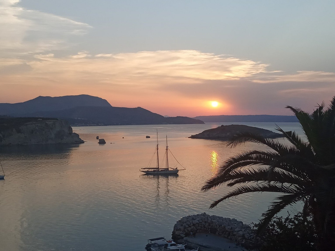 Villa Dina Apartments