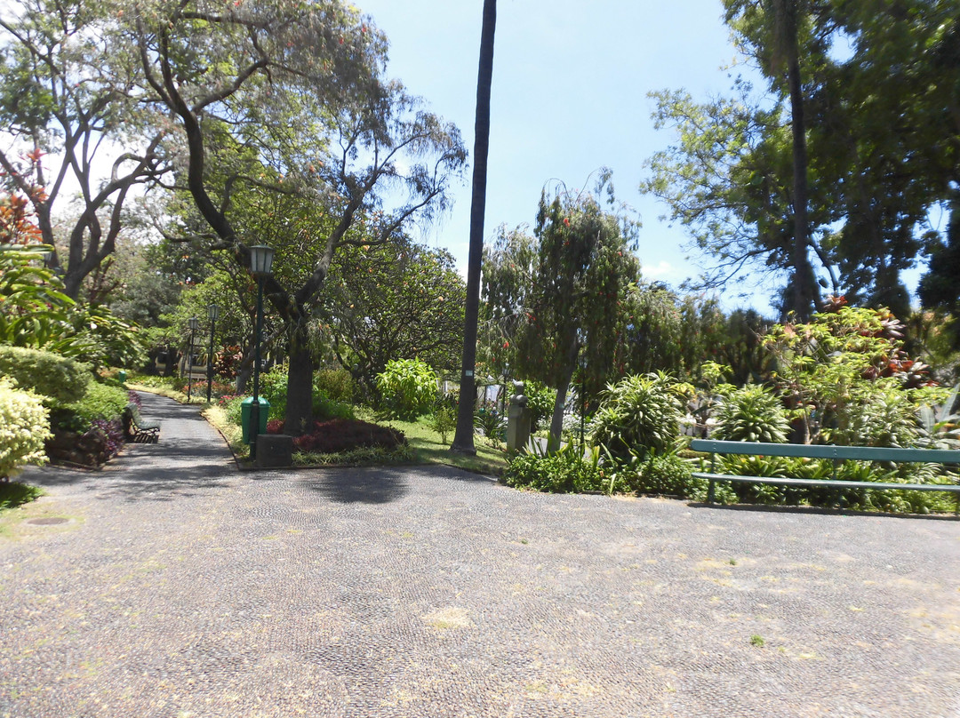 Jardim de Sao Francisco-沙尔必去景点