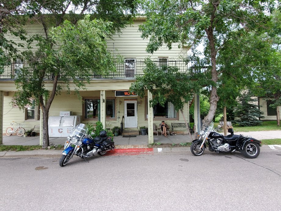 Harrison House Hotel主图