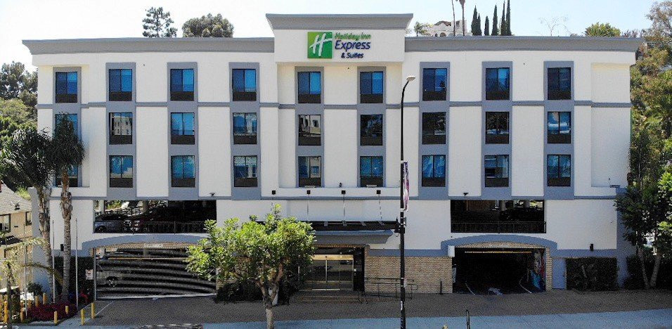 好莱坞星光大道快捷假日酒店主图