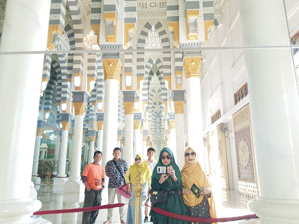 Firdaus Fatimah Zahra景点图片