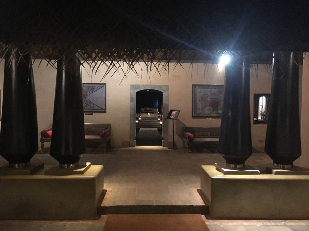 威乌亚纳杰威酒店主图