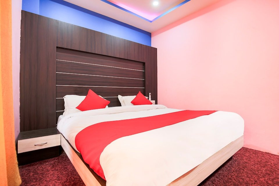 OYO 405 Hotel Grand Pacific Pvt Ltd主图