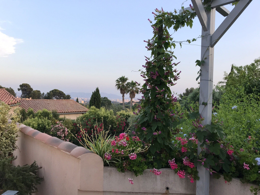 勒克洛斯杜雅酒店主图