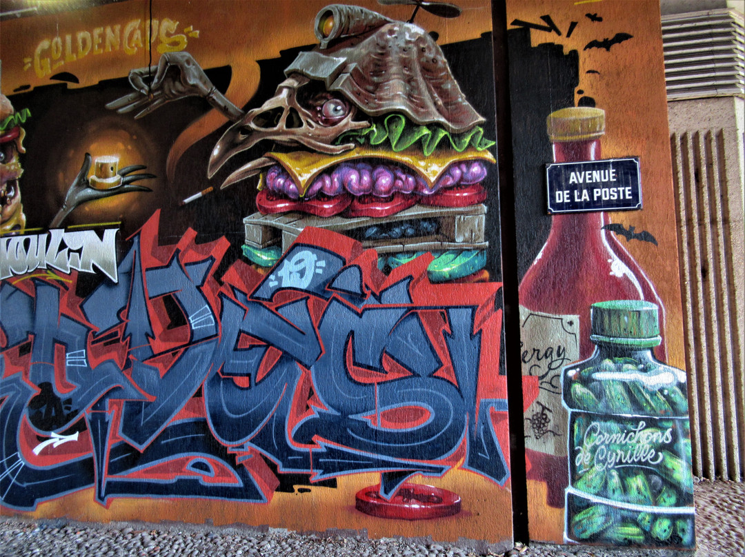 Fresque "Burgers"-赛尔齐—蓬多瓦兹必去景点