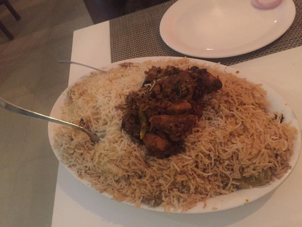 Chirala餐馆和美食-Daawat Family Restaurant