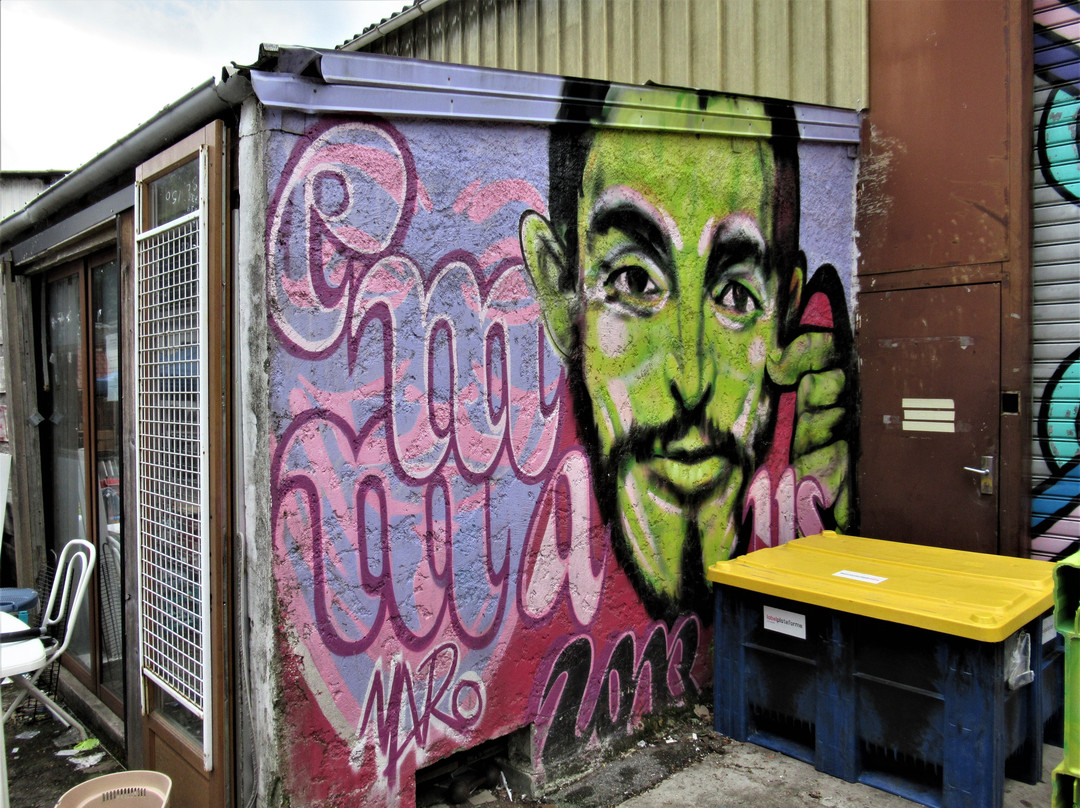 Fresque "Abbé Road" - Naro