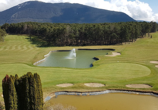 陶兰城堡与高尔夫酒店主图