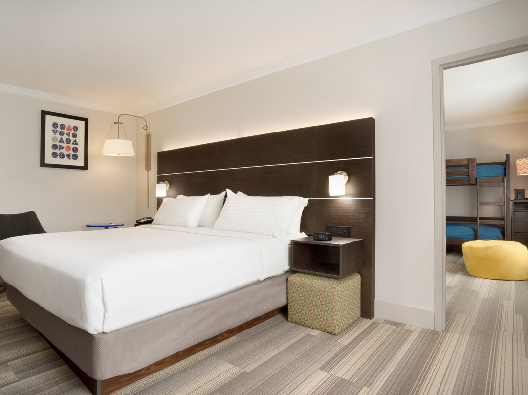 Holiday Inn Express & Suites Dallas Ne - Allen By Ihg主图