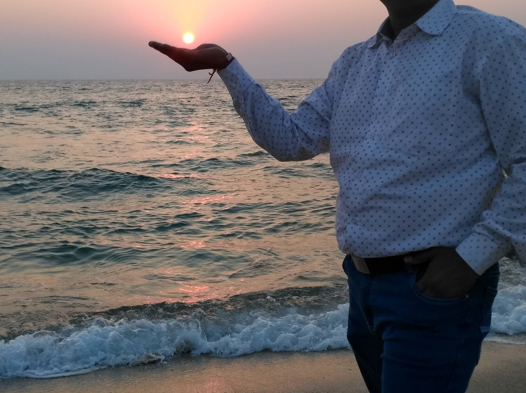 Madhavpur Beach景点图片
