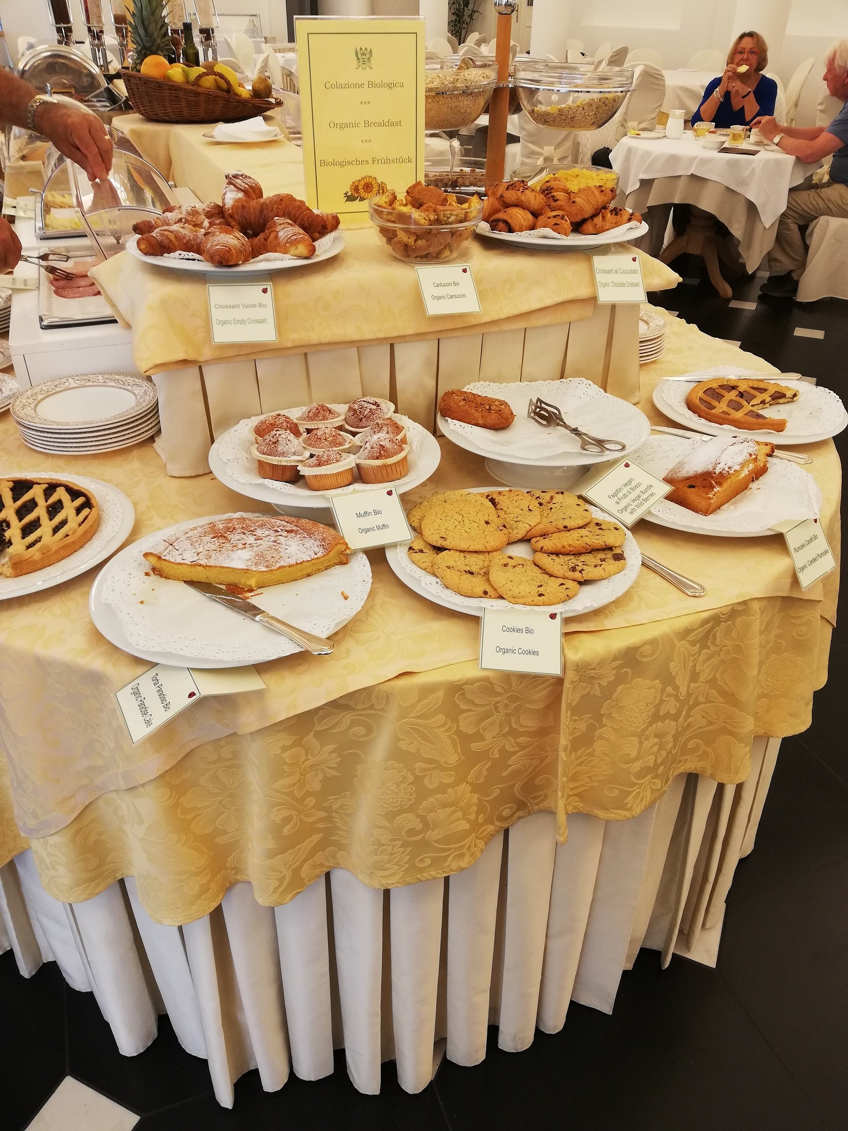巴尔比别墅大酒店-餐饮