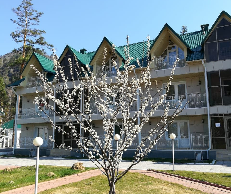 Nika Manor Hotel Complex主图