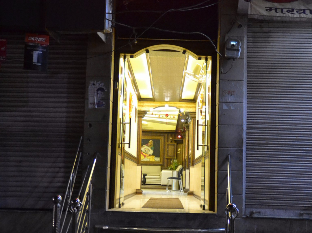 The Surya Hotel主图