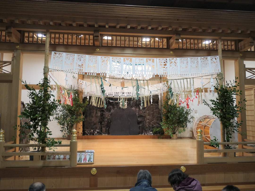 Kaguraden-高千穗町必去景点