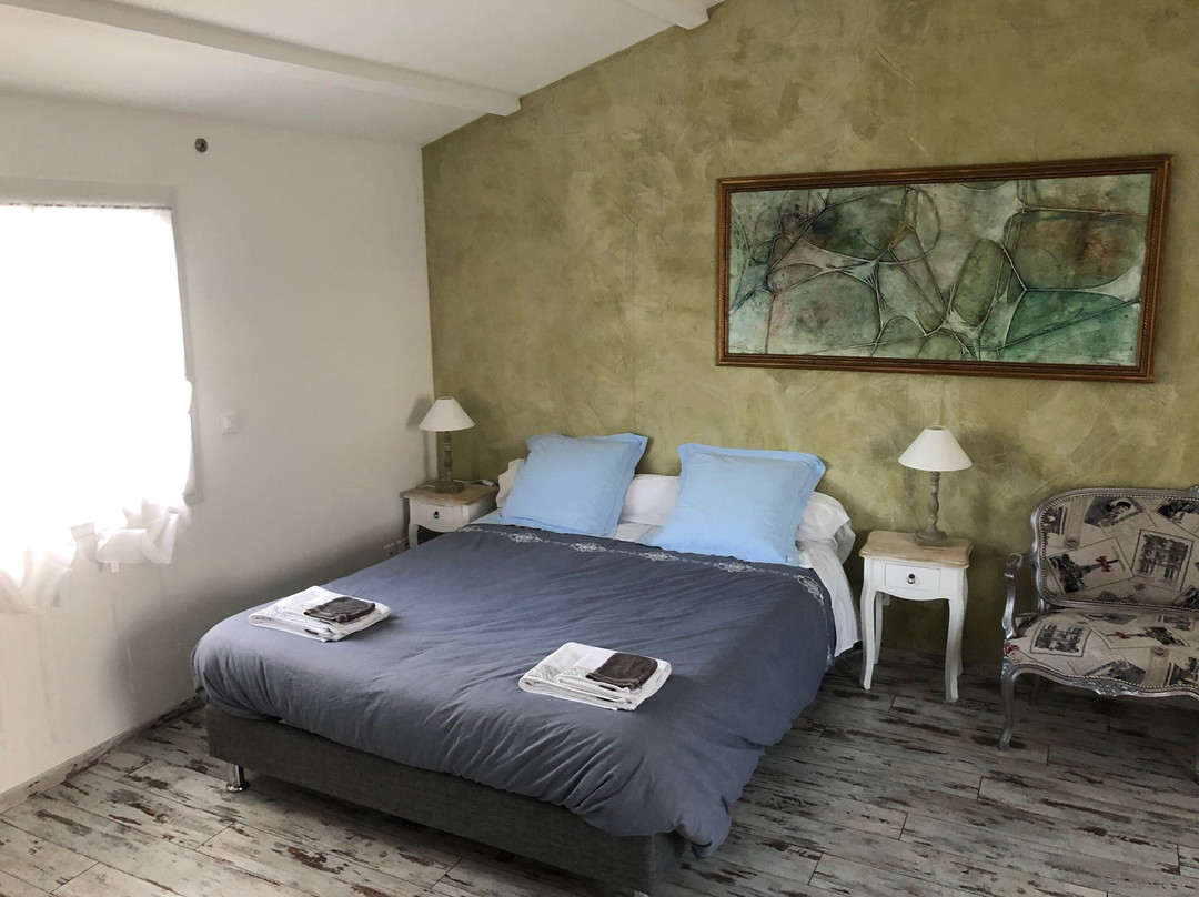 B&B La Différence主图