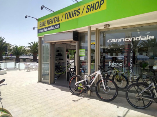 Free Motion Lanzarote-卡门港必去景点