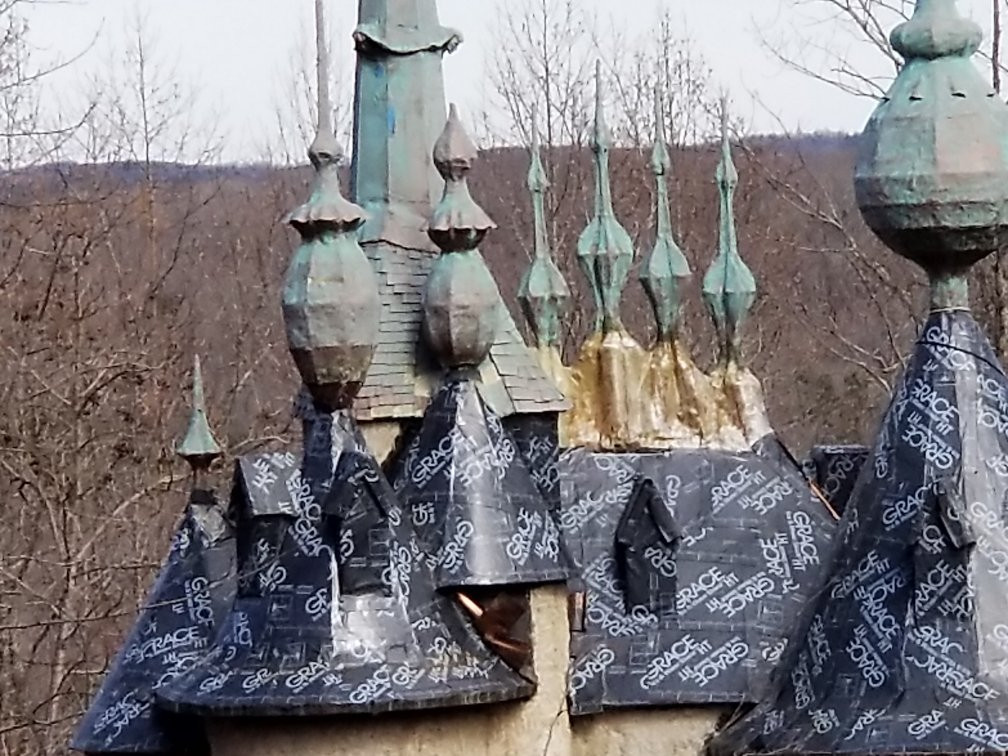 Castle Mont Rouge-Rougemont必去景点